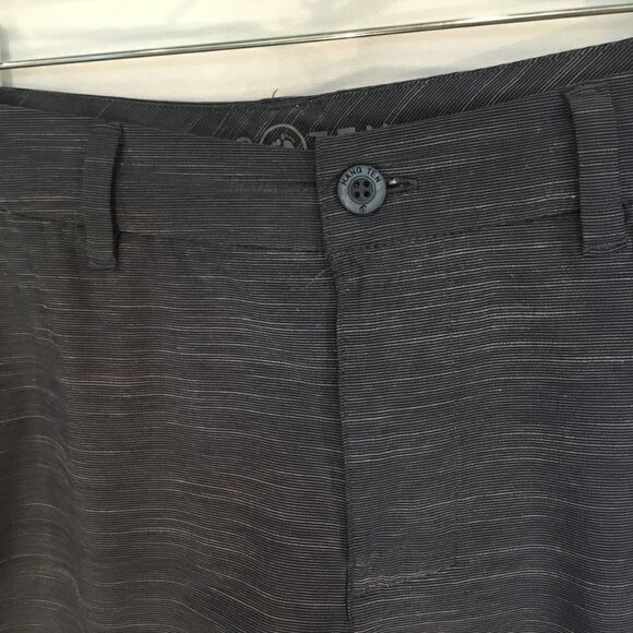 Hang Ten Men's Bermuda Shorts in Heathered Blue Sz 32 Belt Loops Pockets Stretch - Picture 3 of 11